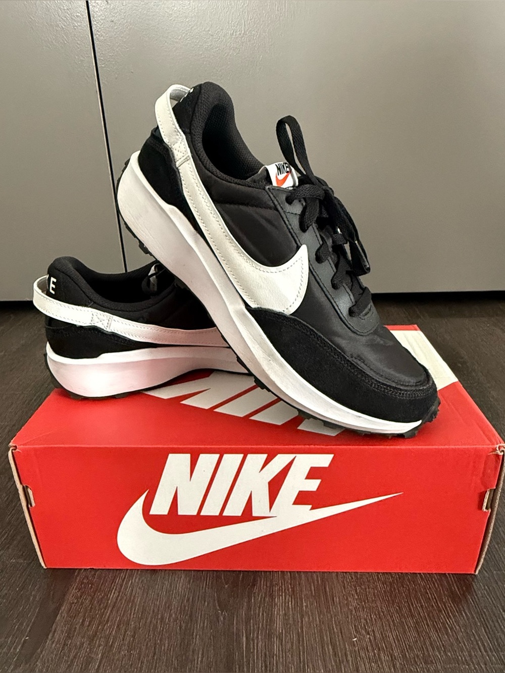 Nike Waffle Debut Running Trainer Sneakers